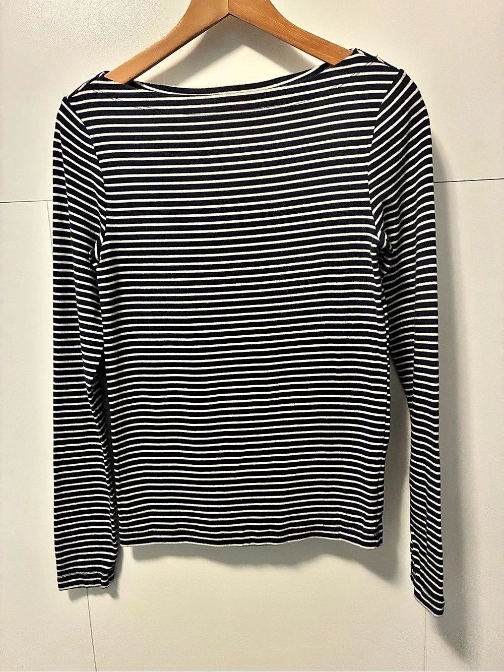 GAP Striped Long Sleeve Top in Navy & White Stripes